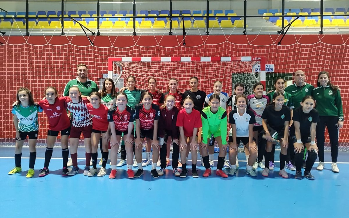 FedExFutbol's tweet image. 🥅 | #FútbolSala |

📍Villagonzalo y Cáceres acogieron este fin de semana nuevas preselecciones de fútbol sala en categoría Sub-14 y Sub-16 masculina y femenina.

👏👏👏¡Enhorabuena a tod@s l@s participantes!

#SomosFEXFUTBOL
#VamosExtremeña
