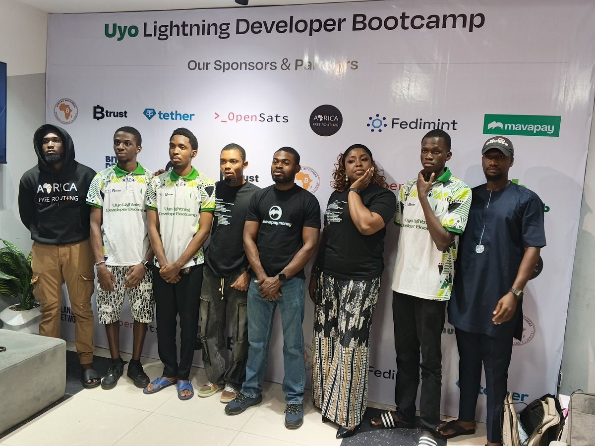 damzee231_'s tweet image. circular Bitcoin economy in Port Harcourt, focused on adoption, merchant integration, and sustainable community-driven systems.
I strongly believe in action before institutionalizing, and I’m grateful to be part of a space driven by 
5/7