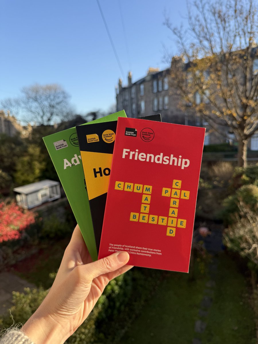 Seachdain Leabhraichean na h-Alba! 📚Dè tha dol? 
 
Tachartas sci-fi sa bhùth le Alistair Paul agus Cathy Bhàn: 20/11 aig 6.30f
 
Partaidh Thìgearan do chloinn <a href="/AnLochran/">An Lòchran</a>: 22/11 aig 10.30m
 
Bàird Bhaile <a href="/PTBOpoetry/">Push The Boat Out</a>: 23/11 aig 6.30f 

Agus "Scotland's Stories" ri leughadh!