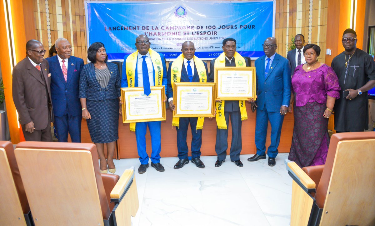 UPFAfrica's tweet image. On the occasion of the launch of the 100 Days of Harmony and Hope Campaign and the celebration of United Nations Day, on October 24, 2025 in Lomé, the Universal Peace Federation – Africa (UPF Africa) honored three Togolese personalities for their commitment to peace:

Hon. Ayao…