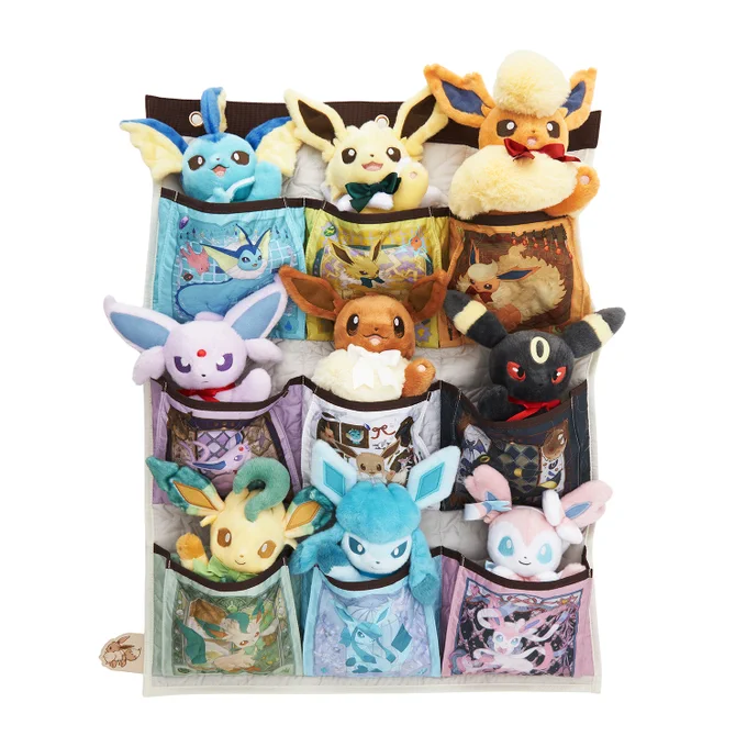 ポケモンセンター「Eevee Collection」アート制作をさせていただきました。とても可愛くて感激しております!どうぞよろしくお願いいたします