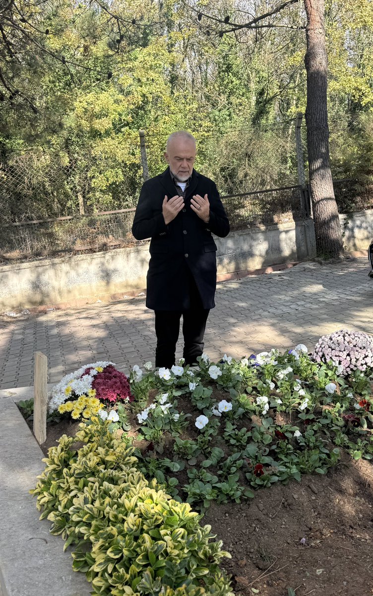 Ahmet Poyraz tweet media