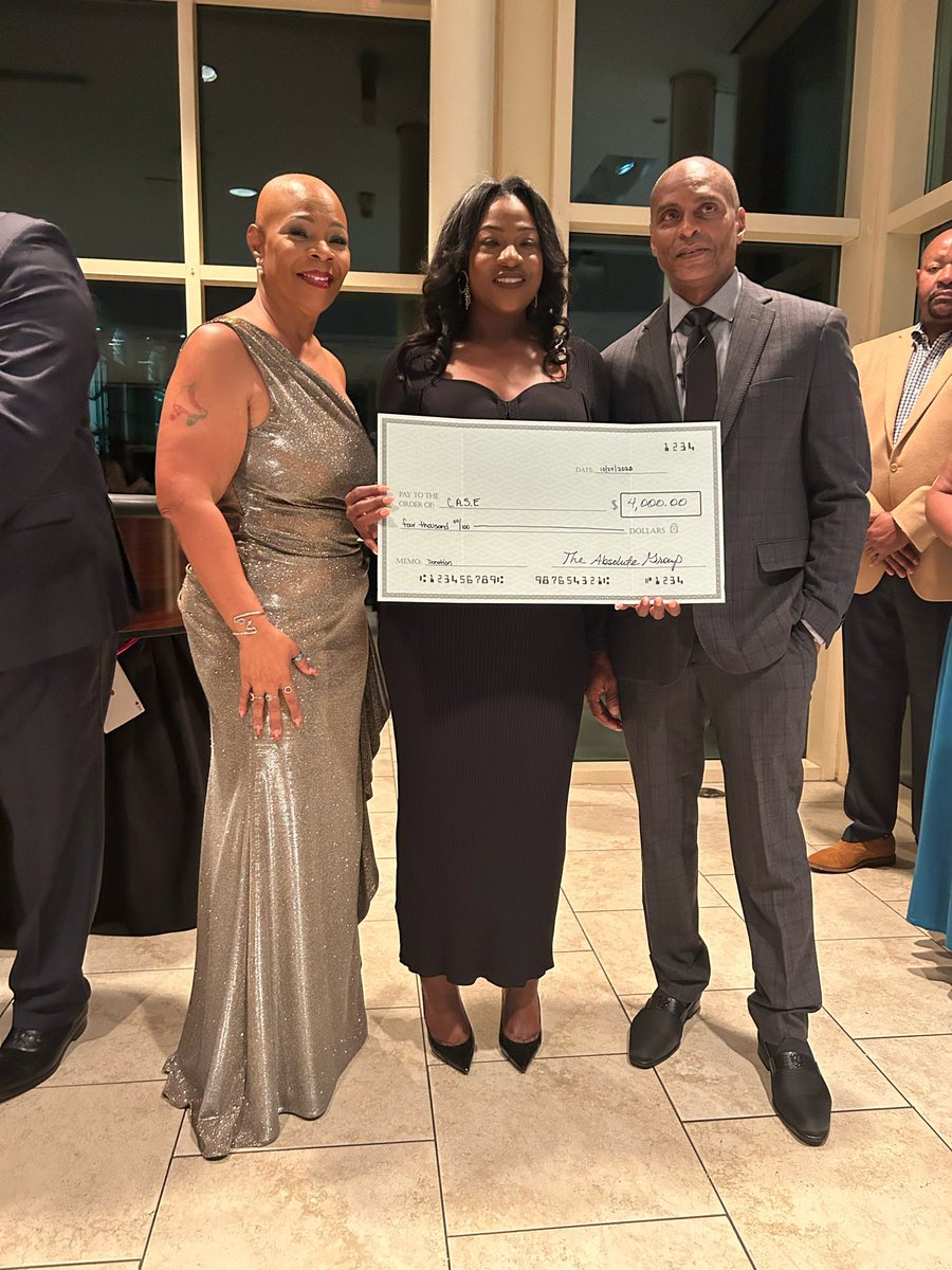 ASAASolutions_'s tweet image. Over the weekend for #NationalPhilanthropyDay, we celebrated giving back with our partners C.A.S.E., OEP &amp;amp; myBFF. Support their mission! 💙🤝