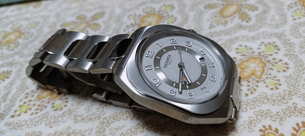 去年ロレックス購入してもう時計を買うのは最後と言ったのに、エルメス