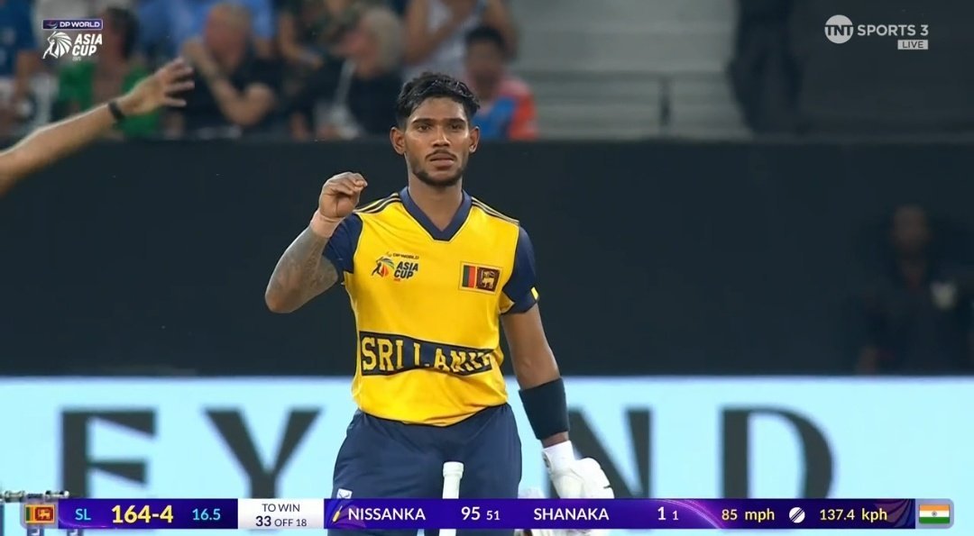 Destinazo's tweet image. A player I&apos;m interested in if we secure an Indian wk would be Pathum Nissanka. Anyone that smashes Varun, Axar, Noor, Arshdeep and Hazlewood definitely passes my eye test. He&apos;s in the form of his life and has no problems against spin.