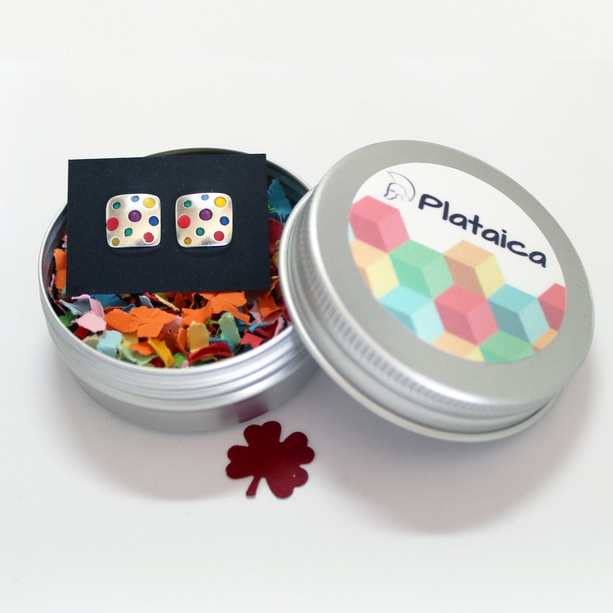 (Ha sido un finde mu'colorido)

📣 DE NUEVO DISPONIBLES‼️

👀 Llena tu vida de ALEGRÍA y COLOR 🎨 con estos #pendientes cuadrados con #colores en #plata925

👉 plataica.com/products/pendi…

#joyeríaartesanal #hechoamano #envíogratis #Colors #artesanía #bsnm #earrings #smallbusiness