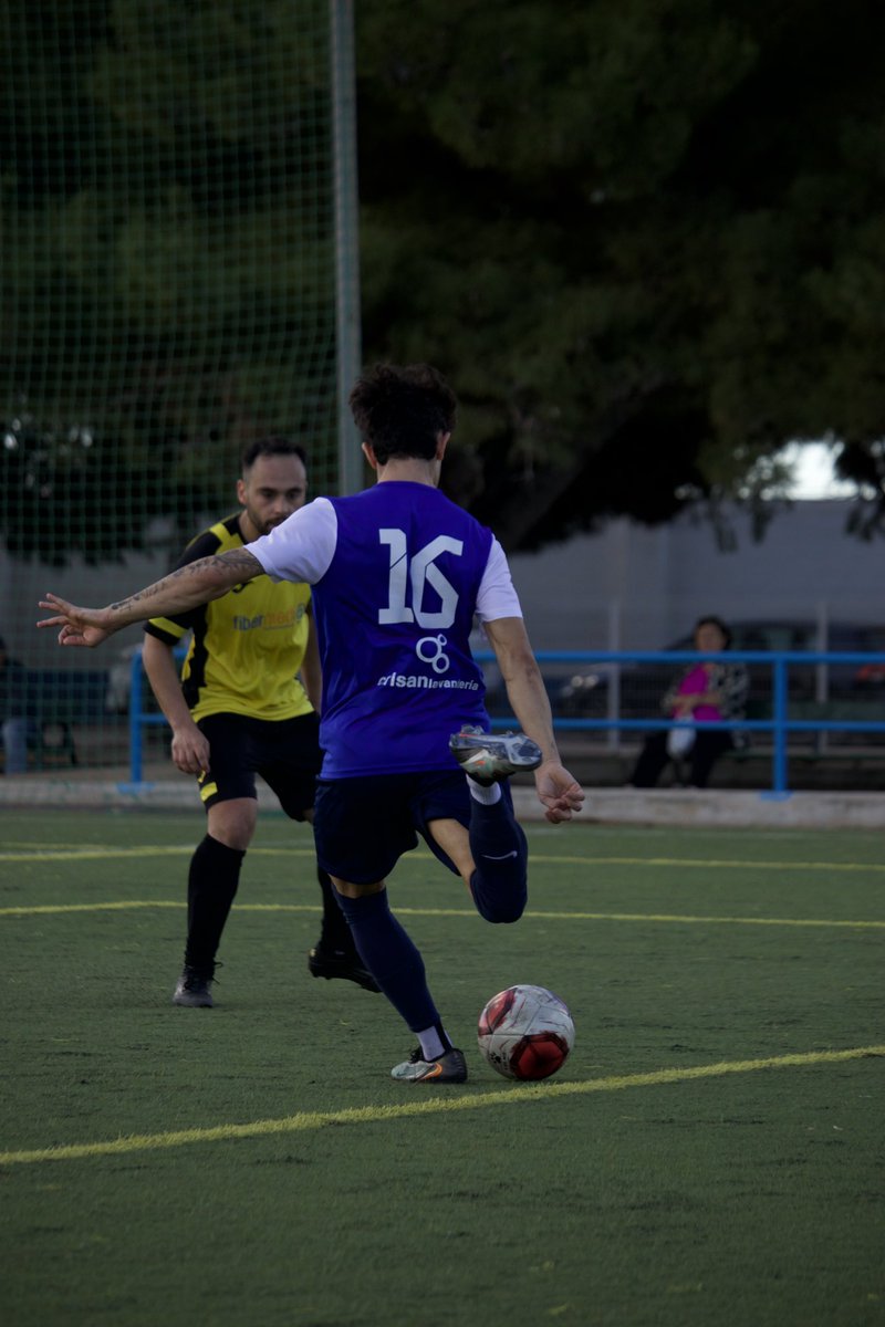 CD Juvenia tweet media