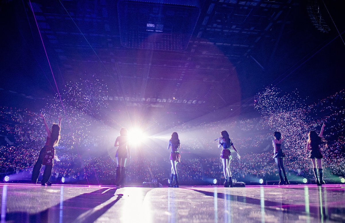 _BABYMONSTER_JP's tweet photo. 【📷】

・—— ・・——— ・ ✦୨୧✦ ・——— ・ ・—— ・
　
   𝘽𝘼𝘽𝙔𝙈𝙊𝙉𝙎𝙏𝙀𝙍 "𝙇𝙊𝙑𝙀 𝙈𝙊𝙉𝙎𝙏𝙀𝙍𝙎"
   𝙅𝘼𝙋𝘼𝙉 𝙁𝘼𝙉 𝘾𝙊𝙉𝘾𝙀𝙍𝙏 𝟮𝟬𝟮𝟱 

���—— ・・——— ・ ✦୨୧✦ ・——— ・ ・—— ・

˗ˏˋ✰  CHIBA 2DAYS 完走！ ✰ ˎˊ˗

📸 千葉公演の様子を公開🔥💖

久しぶりに #MONSTIEZ に会えて、
会場が愛とエネルギーでいっぱいになりました🫶💗
来てくれたMONSTIEZありがとうございました！

次は 名古屋公演 でさらにアツく盛り上がりましょうね⚡✨

🔗 FAN CONCERT詳細はこちら
https://t.co/2VDzQ5pWiY

#JAPAN_FANCONCERT #LOVE_MONSTERS 
#BABYMONSTER #베이비몬스터 #ベイビーモンスター #YG