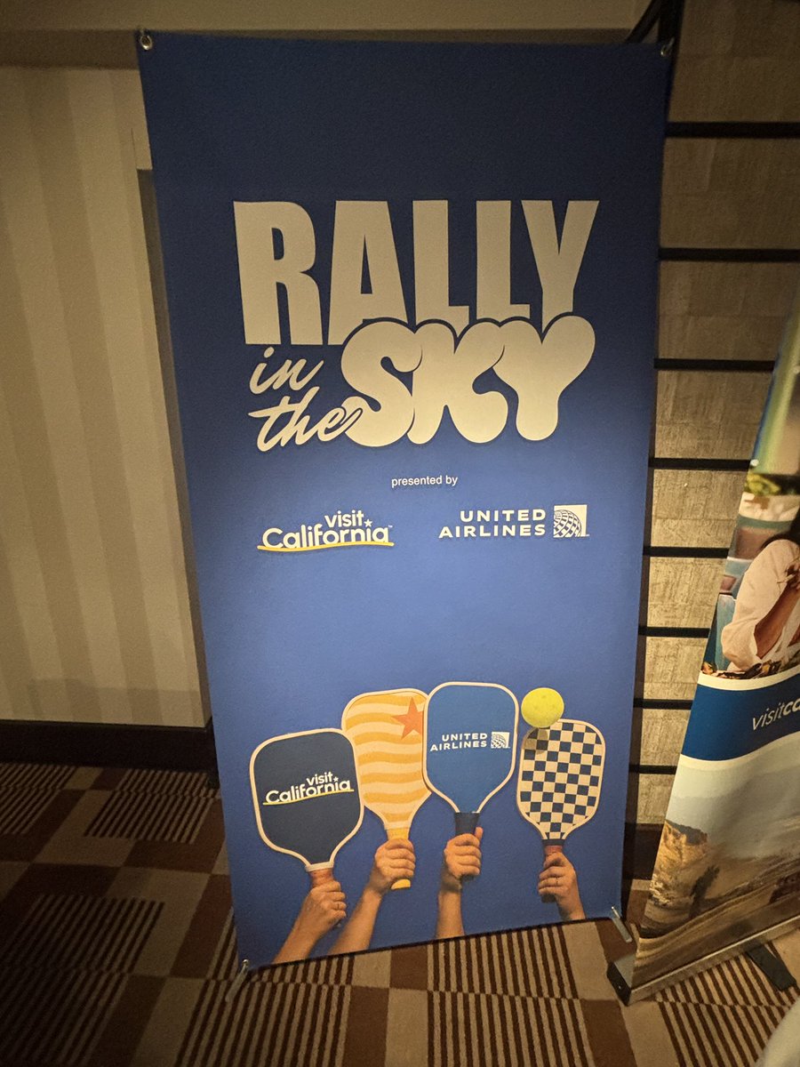 tak_goto43's tweet image. 東京に戻って、ユナイテッド航空さんとカリフォルニア観光局さんのパーティへ！