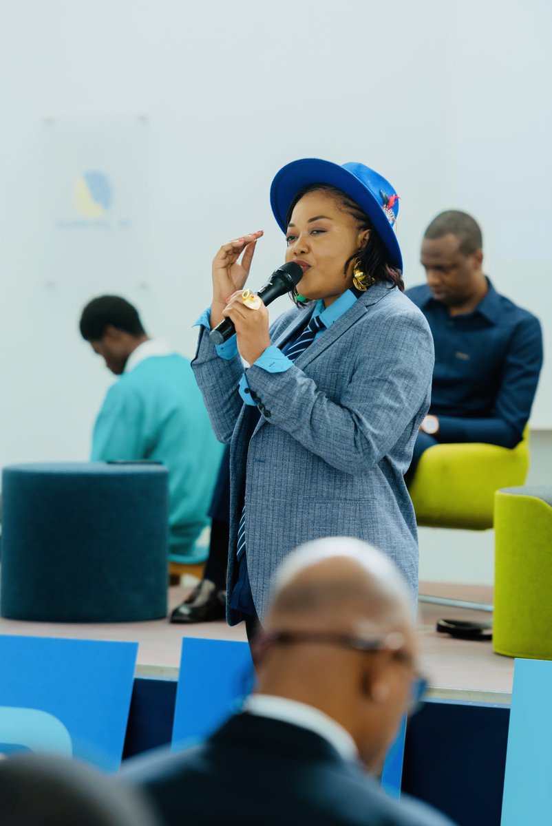 florencemeta's tweet image. #NovembreBleu 

Ce samedi 15 novembre 2025 j’ai pris part à la matinée de sensibilisation dédiée au thème : « Comprendre et
prévenir le cancer de la prostate dans le contexte congolais » organisé par la Fondation Bomoko à Silikin Village dans le cadre de la campagne Novembre…