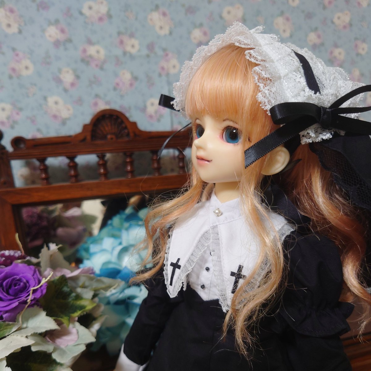 きゃわちなシスタードレスをお迎えしました！
人間サイズで似たやつ持ってるのでお揃いでお出かけしたい！✨️