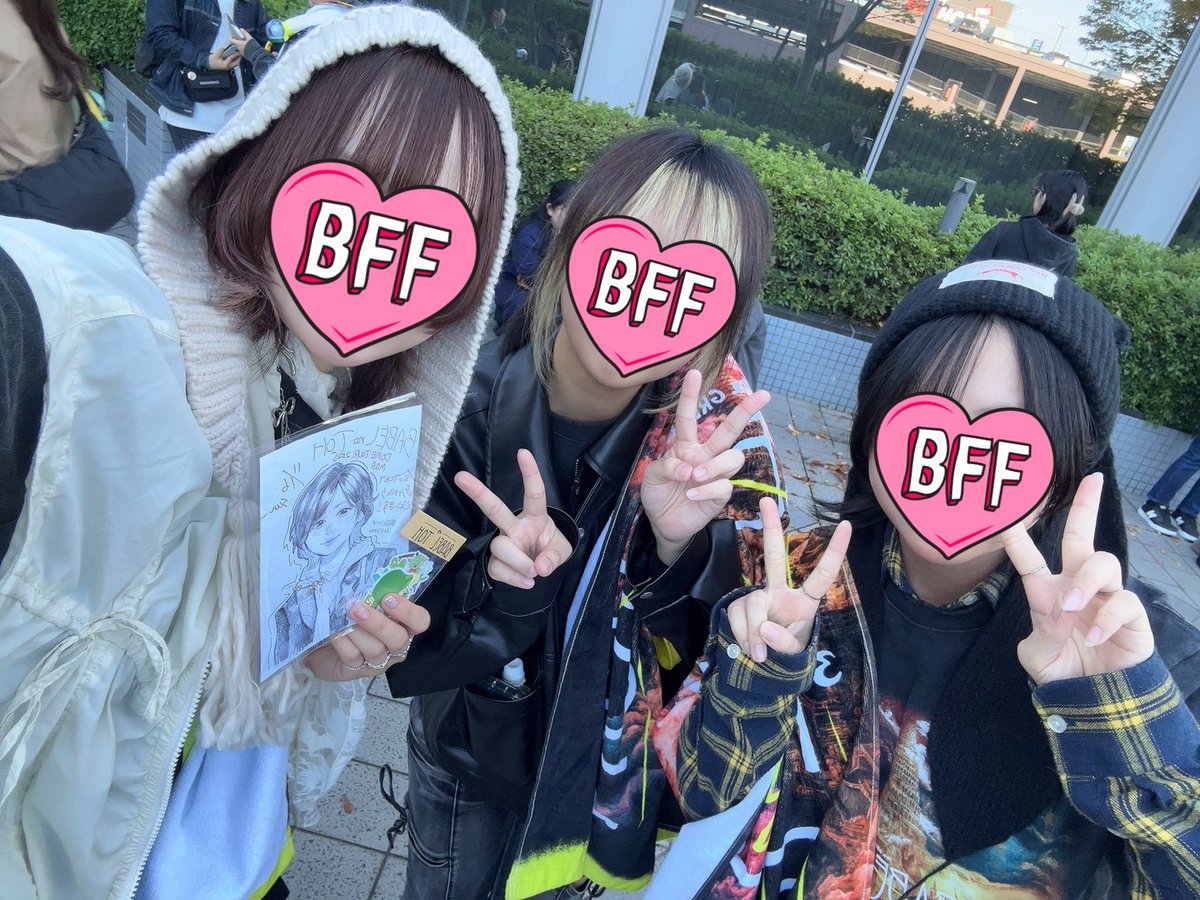 Osuzu_875's tweet photo. 粗品いただいちゃって、ライブも幸せで、金テも取れて、いい1日でした…
お話してくれた方ありがとうございました🙇‍♂️
 #BABELnoTOH https://t.co/9jEikmXeXy