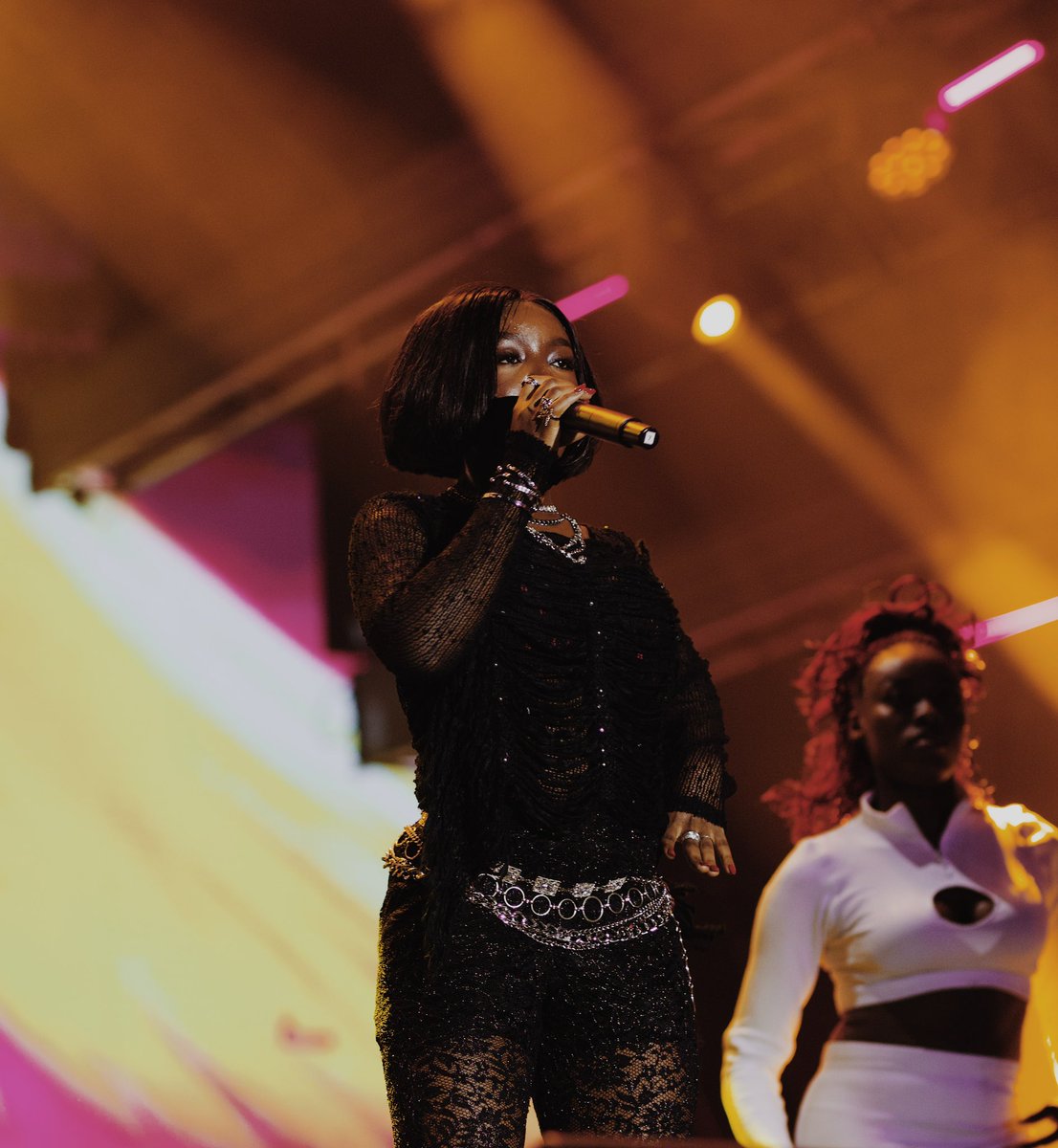 Song Bird <a href="/Gyakie_/">After Midnight</a> at Tidal Rave ‘25 <a href="/tidalravefest/">Tidal Rave Festival</a> 
Photos by me