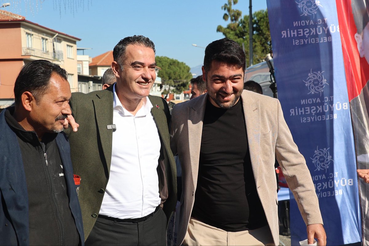 zgrarc14's tweet photo. İlçe Pazarımız Rengarenk ♥️
Koçarlı İlçe Pazarımızı ziyaret ettik, esnafımıza hayırlı işler dileklerimizi ilettik. Vatandaşlarımızla sohbet ettik. https://t.co/GJFufuoPcG