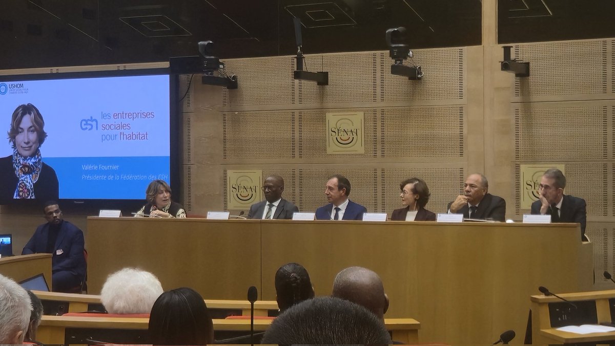 AudreyBelim974's tweet photo. 3e table-ronde du #ColloqueUSHOM "De la réaction à la résilience : faire du #logementsocial un pilier de la reconstruction territoriale" avec A.-S. Grave(@cdchabitat), O. Jacob (@outremer_gouv), H. Durimel (#PointeaPitre), D. Zobda (#Lamentin), V. Fournier (@FederationESH) 1/2➡️ https://t.co/OMWclkaiJL