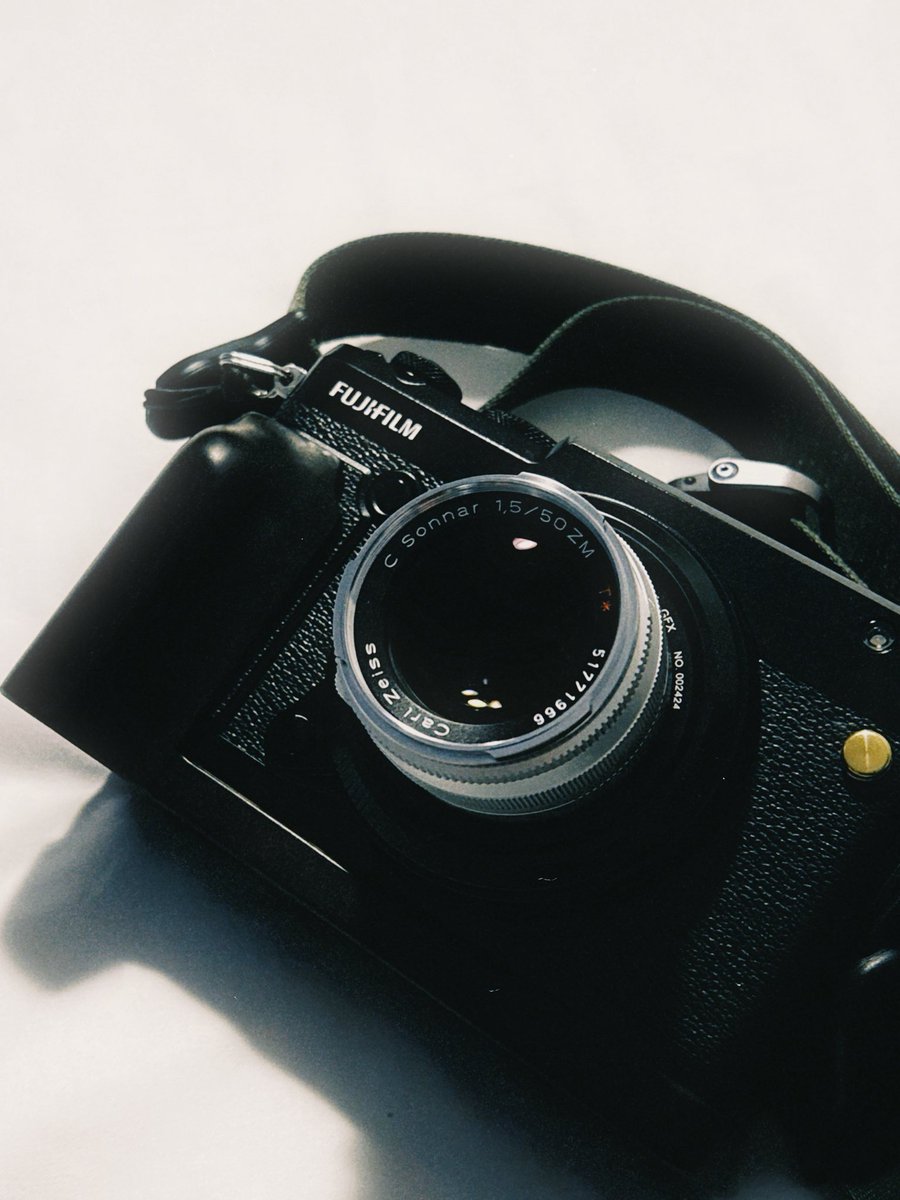 MNG…!!!

ついにGFX50Rをお迎えできましたーー🙌

2ヶ月ほど前に相談に乗ってくださった皆さんありがとうございました😭

これからはこの子とたくさん撮ります🏔️