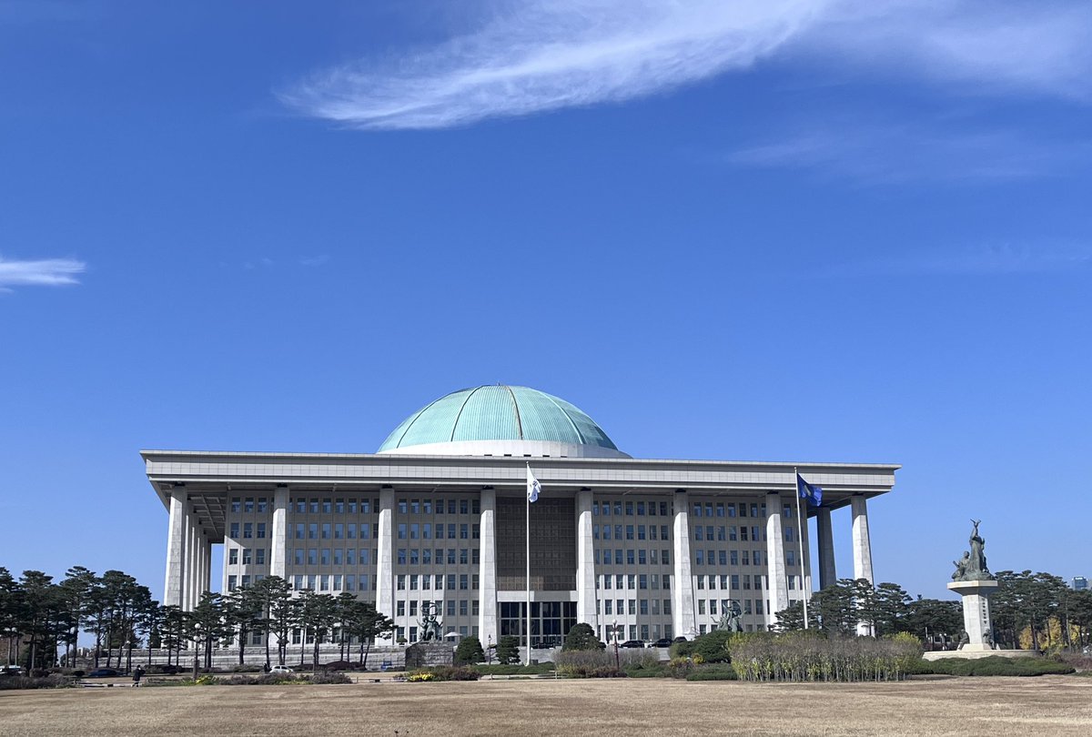 kdigitalcreator's tweet image. 국회에 다녀왔습니다.
문체부에서 시작한 콘텐츠 불법 유통 수사가 경북경찰청으로 이관되며 현재는 수사가 중단된 것을 확인했습니다.
이에 협회는 기자회견을 열고 수사 촉구를 요구했습니다
아래 영상에서 기자회견 전체 내용을 확인할 수 있습니다.
수사 재개를 위해 많은 관심과 응원 부탁드립다.