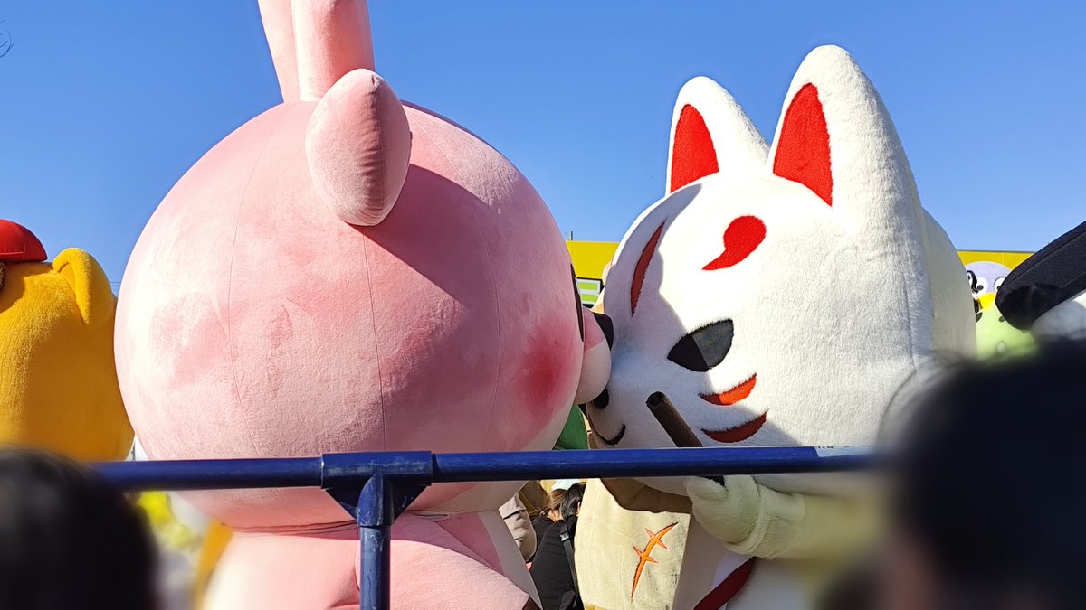 apd5tw's tweet photo. ちょっときゅーびー!!イワシカちゃんと♥してたの見逃してないよ？
#はにゅはにゅ #きゅーびー #イワシカちゃん https://t.co/m6oBSPGPS7