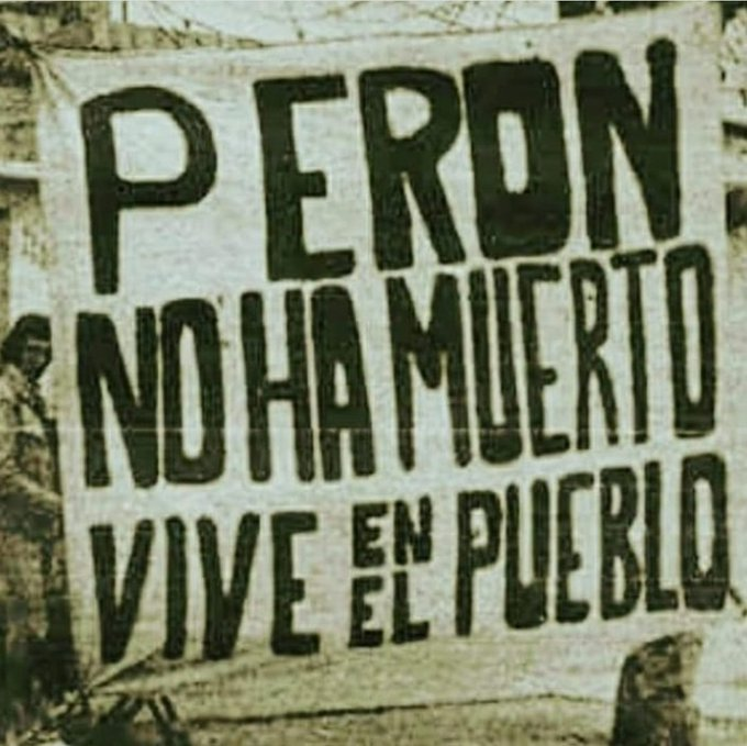 PERIODlSTAPERON's tweet photo. A pesar de las bombas
de los fusilamientos
los compañeros muertos
los desaparecidos
no nos han vencido
Feliz Día De La Militancia ✌️🇦🇷 https://t.co/vQPE5amtPK