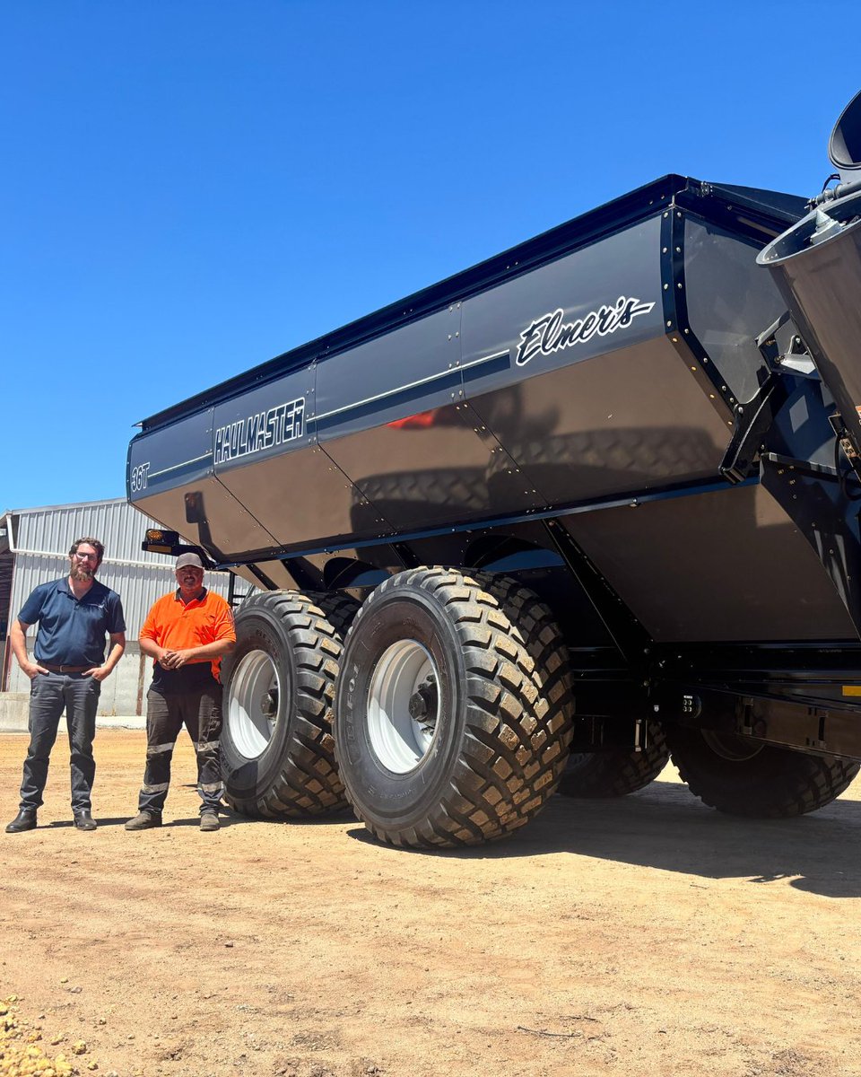 waringaag's tweet image. More @elmersmfg chaser bins rolling out to farms across WA.
📍 Featured deliveries:
•Trent, Jerramongup Farms — 36T chaser bin.
•Ed Moir, Boxwood Hill — 36T with HM Connect.
•Jake Graham, Wittenoom Hills — 41T PRO.

Contact your local dealer to learn more