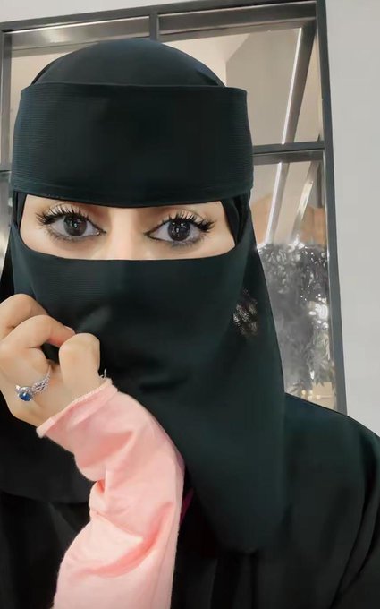 اسماء عبدالله 🇧🇭 tweet media