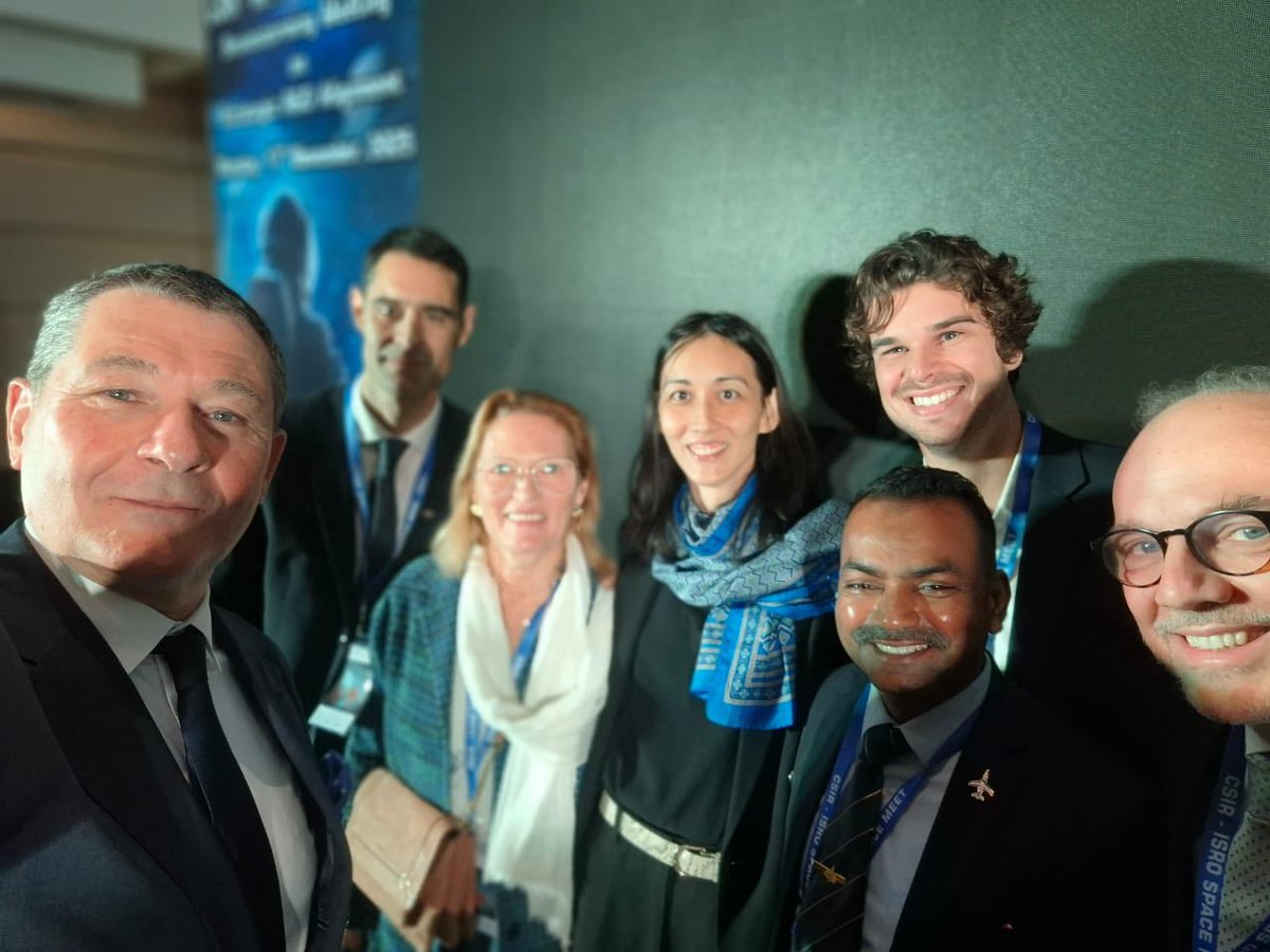 BangaloreFrance's tweet image. Honoured to participate with 🇫🇷 French #space researchers at the @CSIR_IND- @isro Space meet this morning.
The session consisted in #brainstorming on strategic R&amp;amp;D alignment for projects leading up to 🇮🇳 India’s Human Space Mission.