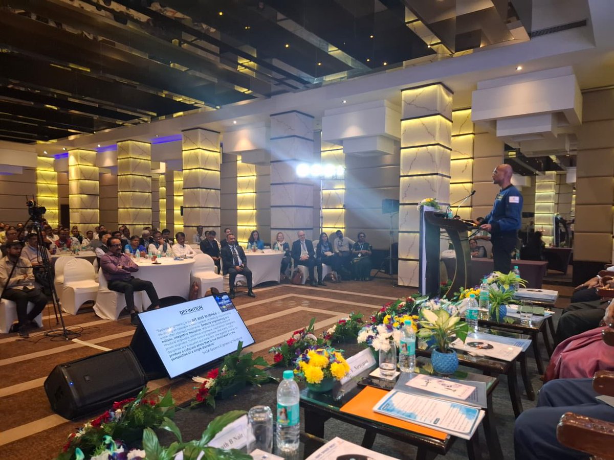 BangaloreFrance's tweet image. Honoured to participate with 🇫🇷 French #space researchers at the @CSIR_IND- @isro Space meet this morning.
The session consisted in #brainstorming on strategic R&amp;amp;D alignment for projects leading up to 🇮🇳 India’s Human Space Mission.