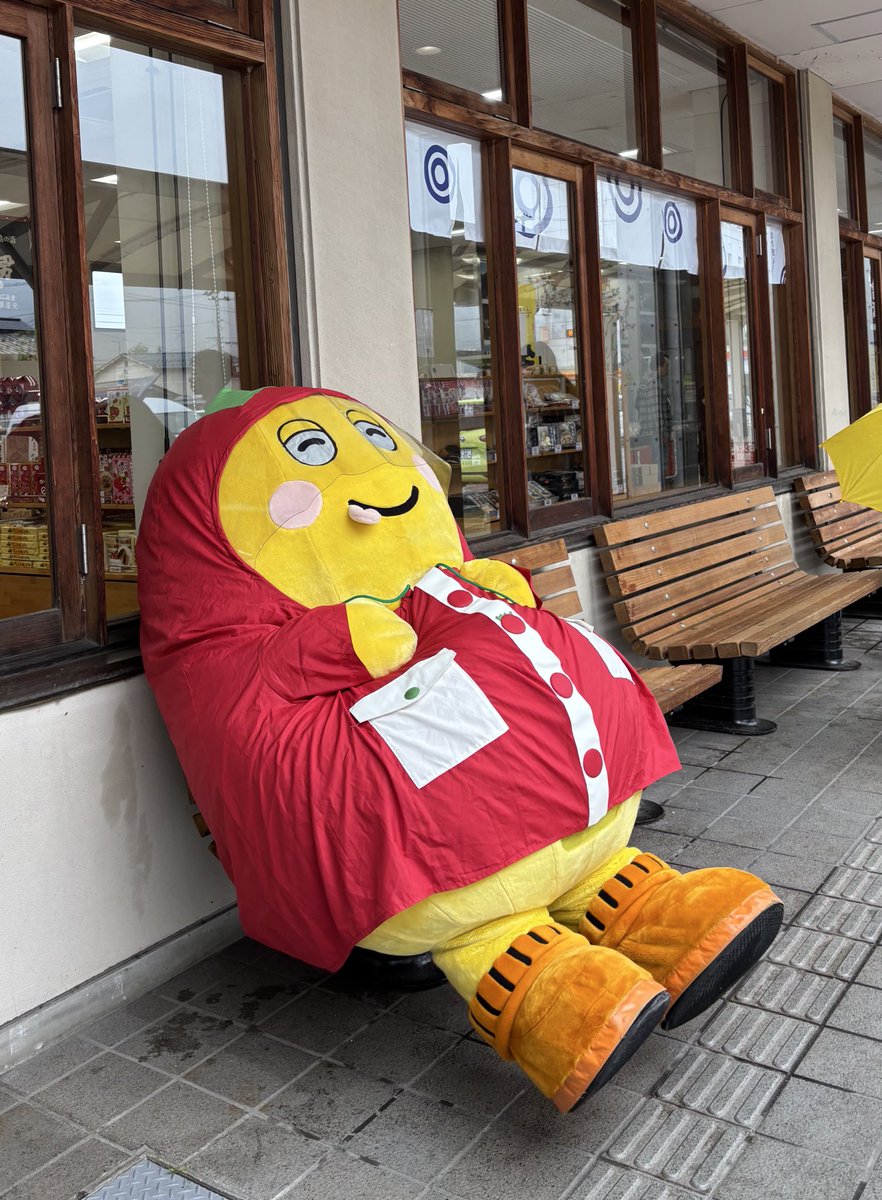 おら最近嬉しいことがあったんだべぇ！！
ゆっふぃー（<a href="/yufu_0708/">#寺嶋由芙@ 2/28ご当地ゆるキャラおぼえ歌フル歌唱ライブ！</a> ）さんが超大作シングル「 #ご当地ゆるキャラおぼえ歌 」でおらのことも歌ってくれたんだべぇ〜🎶
とっても嬉しかったんだべぇ〜
ゆっふぃーさん！ありがとうだべぇ☘️
みんなおらのこと探して欲しいべぇ(*´ ³ `)ﾉ