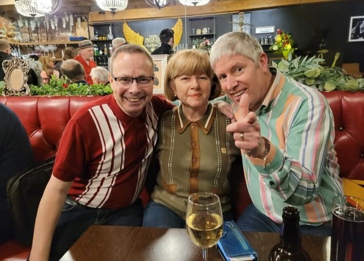 Gabicci1973's tweet image. A fine selection of Gabicci's on show at 'Funksville' in Caversham, Reading on Saturday evening.
Photos : Richard Rowland