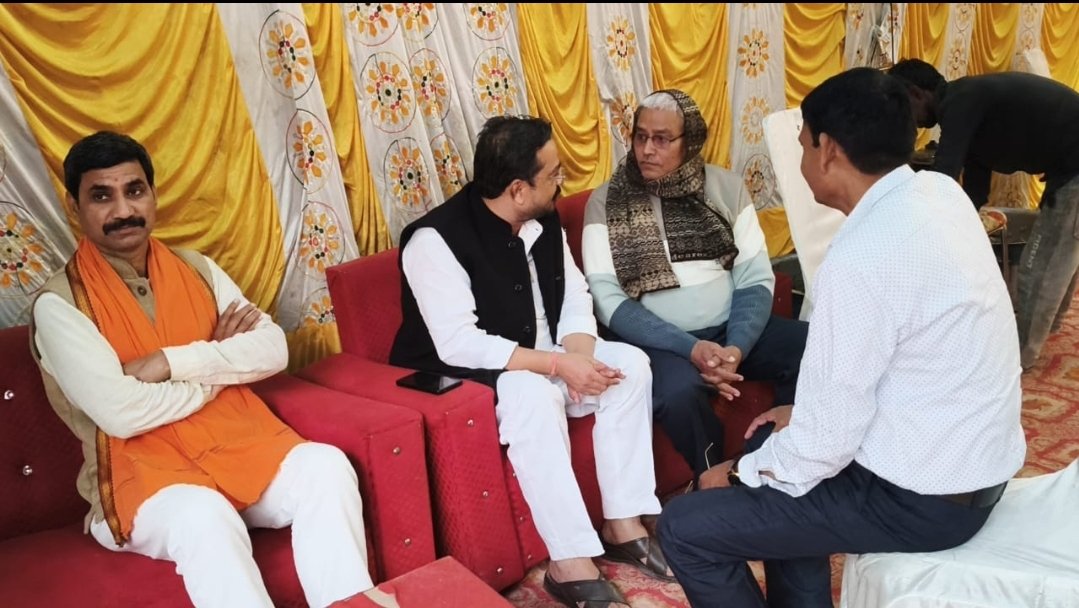 Idevkumar1's tweet photo. #स्नातक मतदाता [ संपर्क जौनपुर ] https://t.co/cA3rsWmlHU