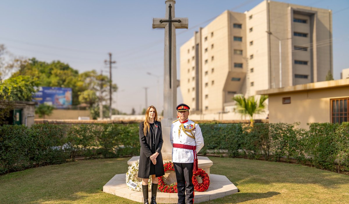 JaneMarriottUK's tweet image. Over the past week, @UKinPakistan honoured the courage and sacrifice of those who served, at events in Islamabad, Rawalpindi and Karachi. Their legacy lives on. Thank you to all who joined us in our Remembrance Day services.