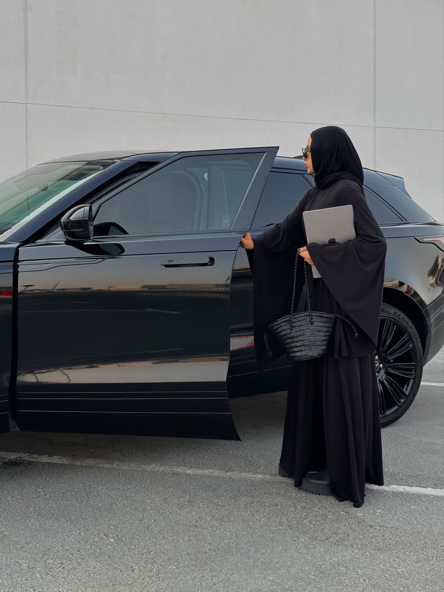 Scarlett 🔴 tweet media