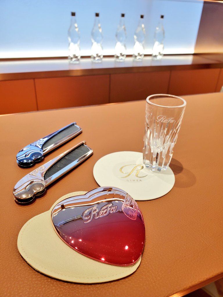 raspberrymocha_'s tweet image. 昨日ReFa GINZA行ってきました✨️
とっても素敵だった。。。！
ダメージ感じるからシャントリも
リファ使ってみたいな🧸💛
紅茶の香りも気になります☕💕
当選できたらレビューします🌸