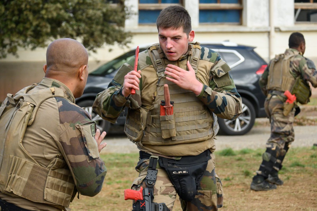 503e Regiment du Train tweet media