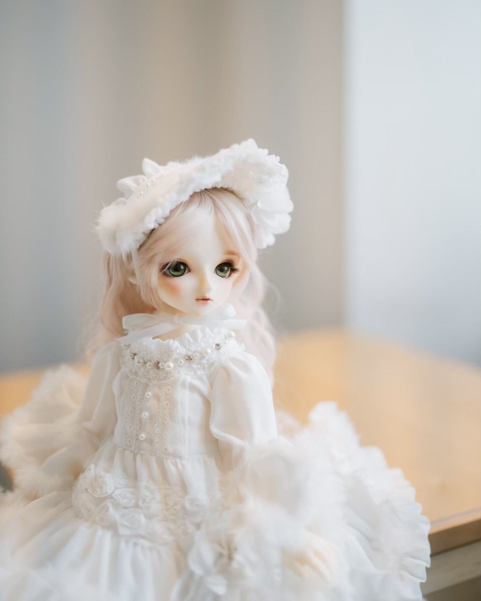 【緩募】

DearSD ミミヘッドにフィットするウィッグ（純正、他メーカー問わず）オススメありましたらご教授くださいませ🙇‍♂️

少し大きめなのかフィットするものが無く、お迎えしてからずっとデフォルトを使っている感じです💭

👗 <a href="/oconigliobianco/">coniglio bianco</a>