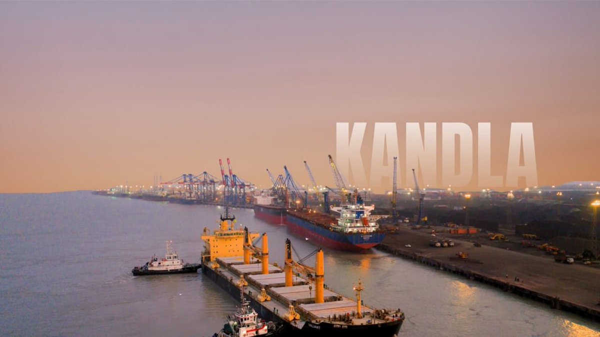aryavarthnews.com/historic-miles…

“Historic Milestone”: DPA Kandla Handles 40 Ships in 24 Hours

#GujaratNews #kandla