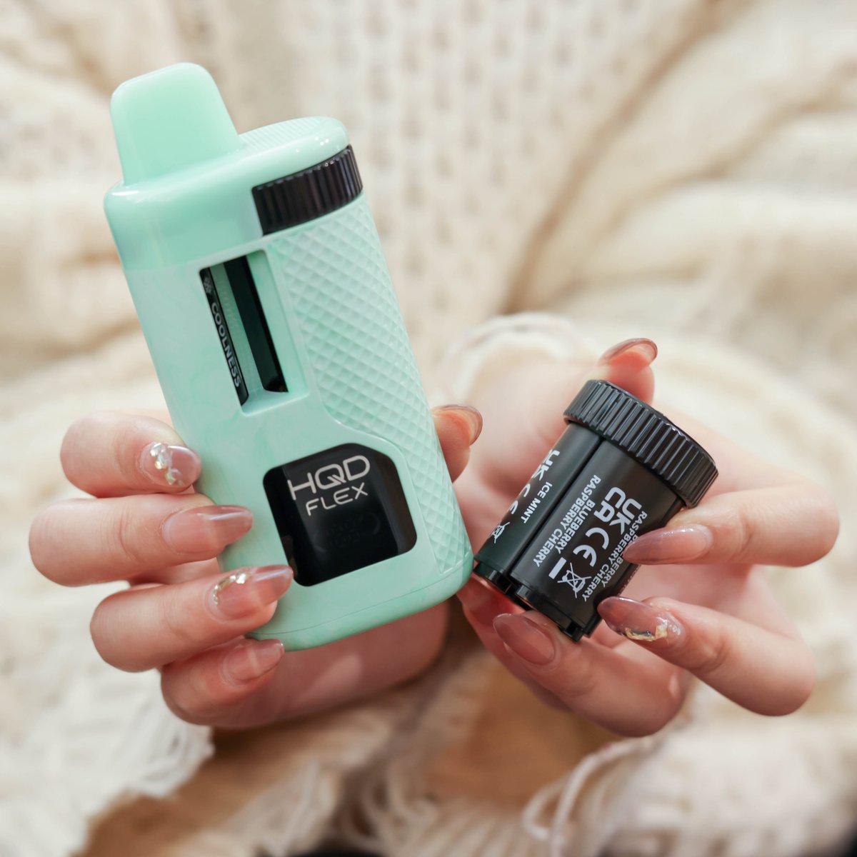 Rachelliu_hqd's tweet image. Léger, stylé, unique.
HQD Flex affirme ton style sans un mot.

Light, stylish, unmistakable.
HQD Flex says everything without saying a word.

#HQDFlex #SleekDesign #TrendSetter #MinimalStyle #FlexYourStyle #HQDVape