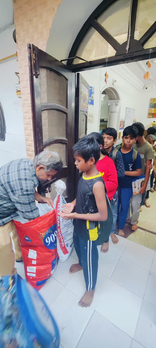 Ration Distribution Drive at Scope for Change Tilak Nagar Center—thank you <a href="/GDGWorldSchool/">G.D Goenka World</a>  for your generous support. 🌾💛
#SupportTheCommunity