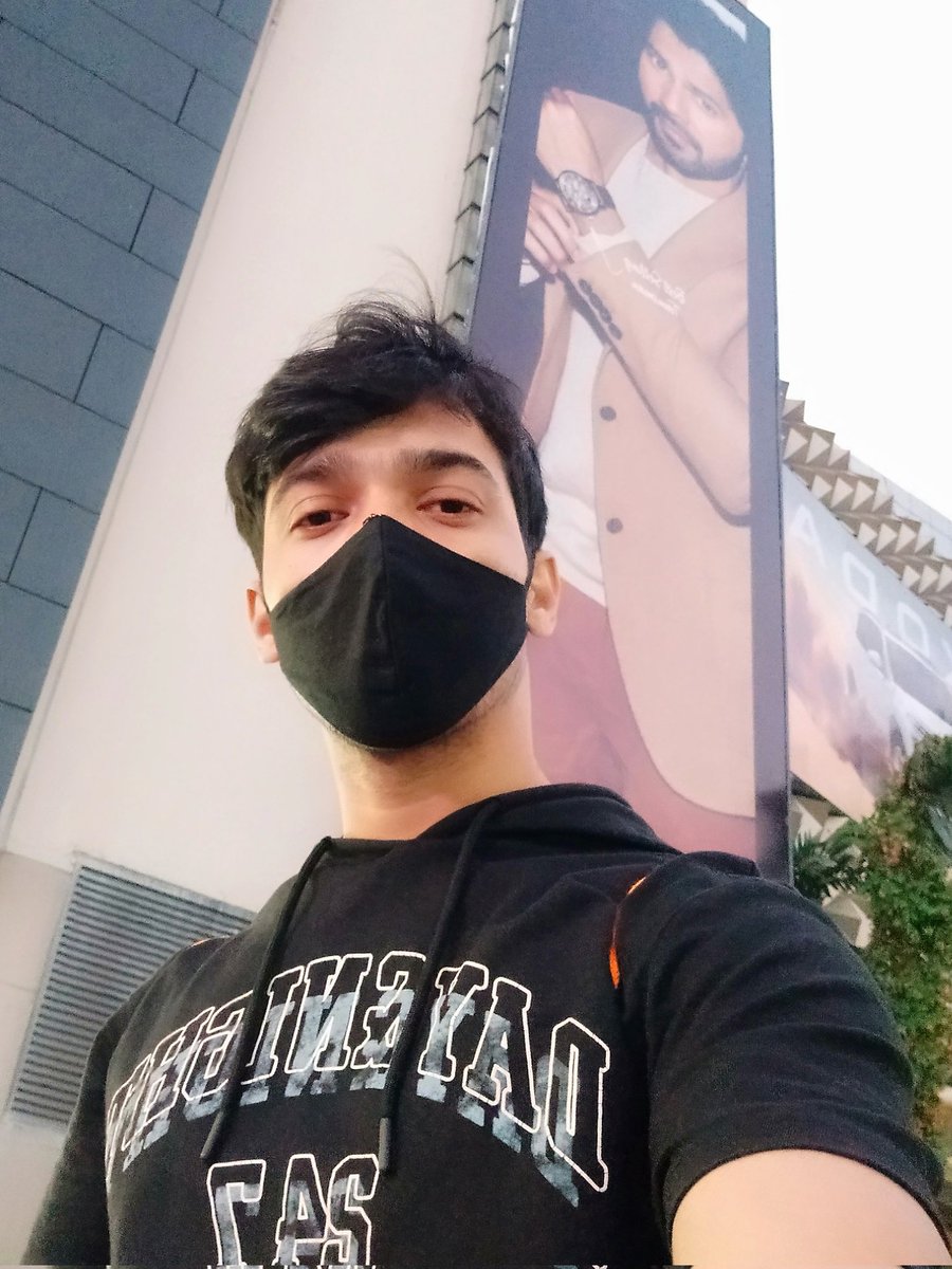 Krishsarkar69's tweet photo. Don't let yesterday take up too much of today bebz.. ✌️ #hibebz #krishsarkar @hibebz.official https://t.co/iTsfqj9CuB