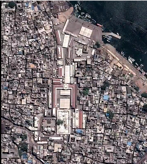 Shri Kashi Vishwanath Temple, Varanasi

2011                                                                             2024