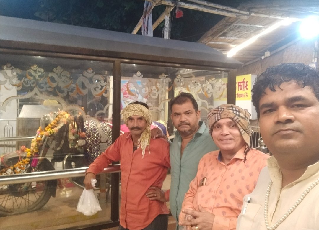 ashiwal_suresh's tweet image. राजस्थान के सुप्रसिद्ध देवस्वरूप श्री #ओम_बन्ना जी की पुण्यतिथि पर विनम्र श्रद्धांजलि।