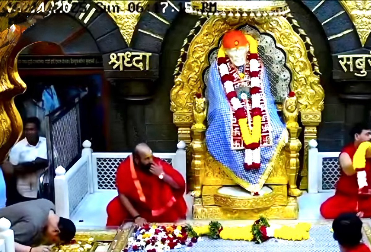 sudhirhp's tweet image. श्री सच्चिदानन्द सद्गुरु साईनाथ महाराज की जय...