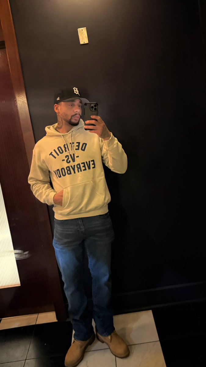 Niko 🦇 tweet media