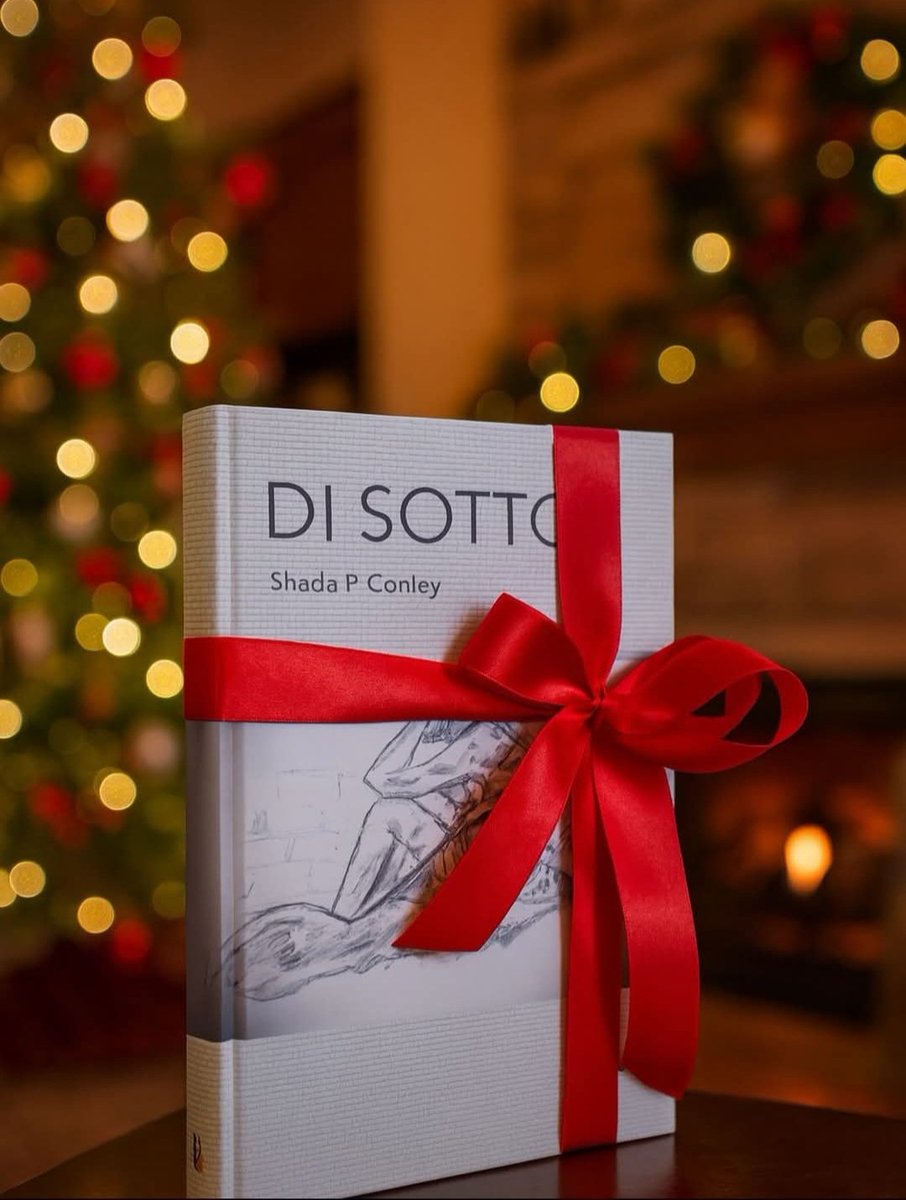 Uthra_me's tweet image. Oggi vi propongo un acquisto, un libro.
Cosa meglio regalare a Natale (a parte il maglione con le renne 😱)?
Il libro è l'ultimo di @ShadaPConley
Una storia avvincente e misteriosa, ricca di colpi di scena...Inzomma accattativilli 😉😂
Fatevi un bel regalo
facebook.com/share/p/1JwWuQ…