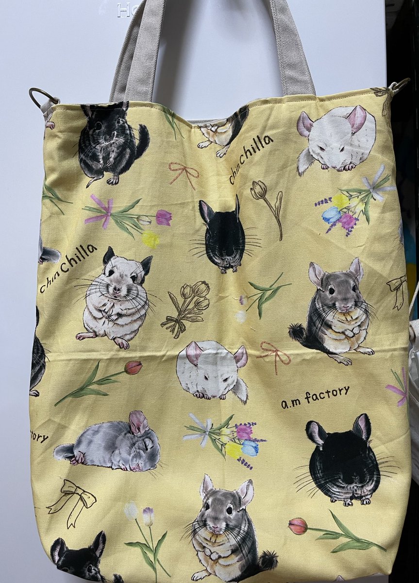 Oxql5c0's tweet image. 素敵な生地で！
チンチラさんトート
完成です♪
アイロンかけます
ローデンツに持って行きます
#ローデンツ東京11月22日