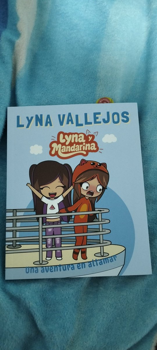 Animador320's tweet photo. Hola @SrtaLyna hoy es mi cumpleaños y mira lo que me compraron para mi cumple https://t.co/E8skuUnB75