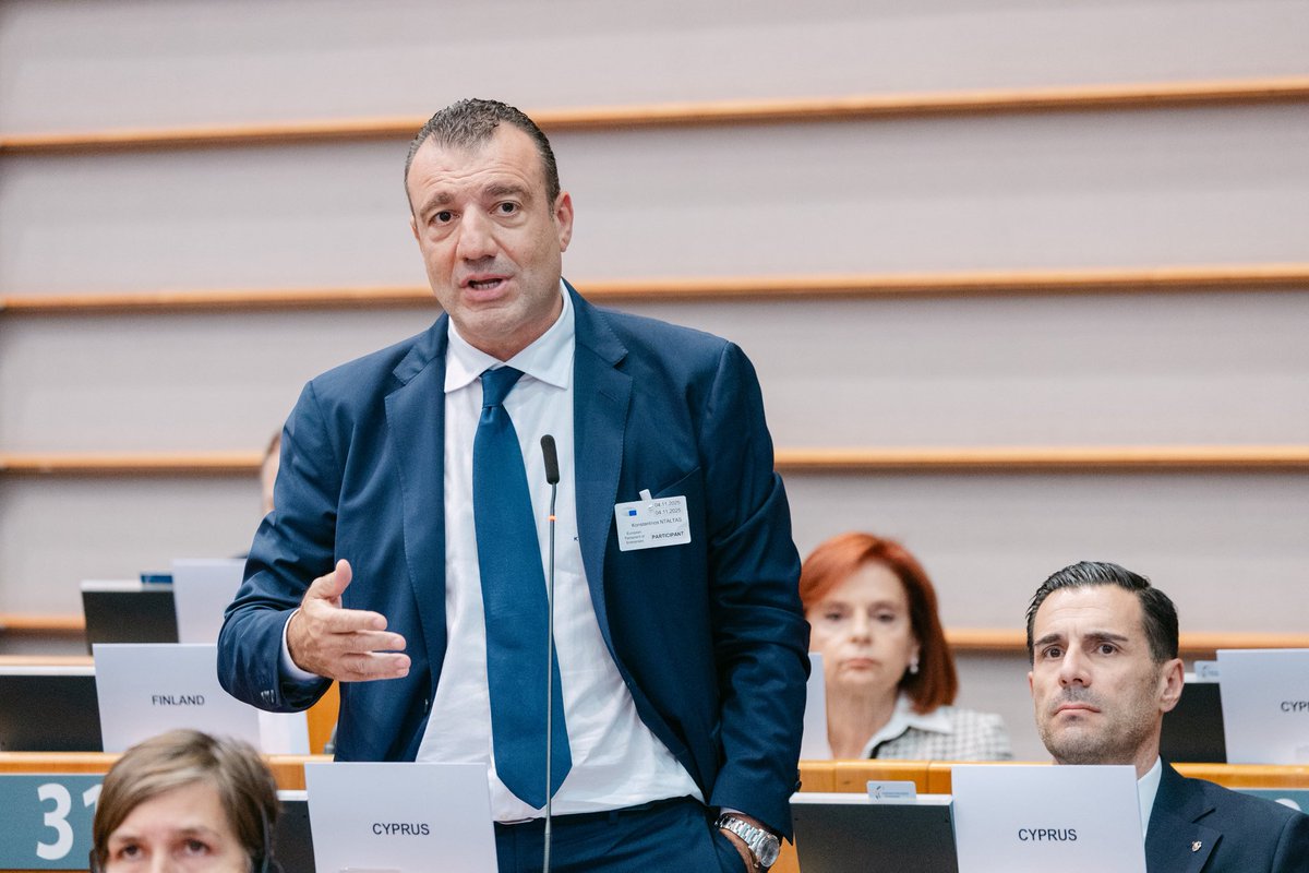 cdaltas's tweet photo. Είχα την χαρά να ζήσω μια ξεχωριστή εμπειρία στις Βρυξέλλες, όπου, ως Managing Director της RedwolfOgilvy , εκπροσώπησα την κυπριακή επιχειρηματικότητα στο European Parliament of Enterprises 2025, ανταποκρινόμενος στην πρόσκληση του ΚΕΒΕ μαζί με πέντε ακόμη Κύπριους επιχειρηματίες.
Ως ο μοναδικός που έλαβε τον λόγο εκπροσωπώντας την Κύπρο, τόνισα ότι, μέσα σε όλα όσα συμβαίνουν το τελευταίο διάστημα, τις γεωπολιτικές εντάσεις, τους δασμούς, τις αναταράξεις στο διεθνές εμπόριο, μικρές χώρες όπως η δική μας αισθάνονται ακόμα πιο έντονα τις συνέπειες. Ενας λόγος παραπάνω είναι ότι παραμένουμε η μοναδική χώρα της Ευρωπαϊκής Ένωσης υπό κατοχή .
#EPE2025 #KEBE #Eurochambres #Cyprus #Trade #SMEs #Business #RedwolfOgilvy