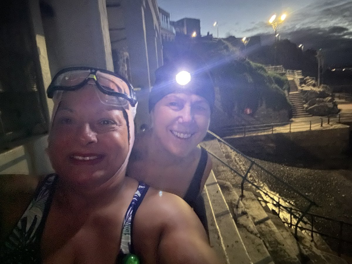LGF_Marketing's tweet image. Early Monday morning swim will set me up for a busy week. #seaswimming #exercisemotivation #wildswimming #wellbeing #DiabetesAwareness