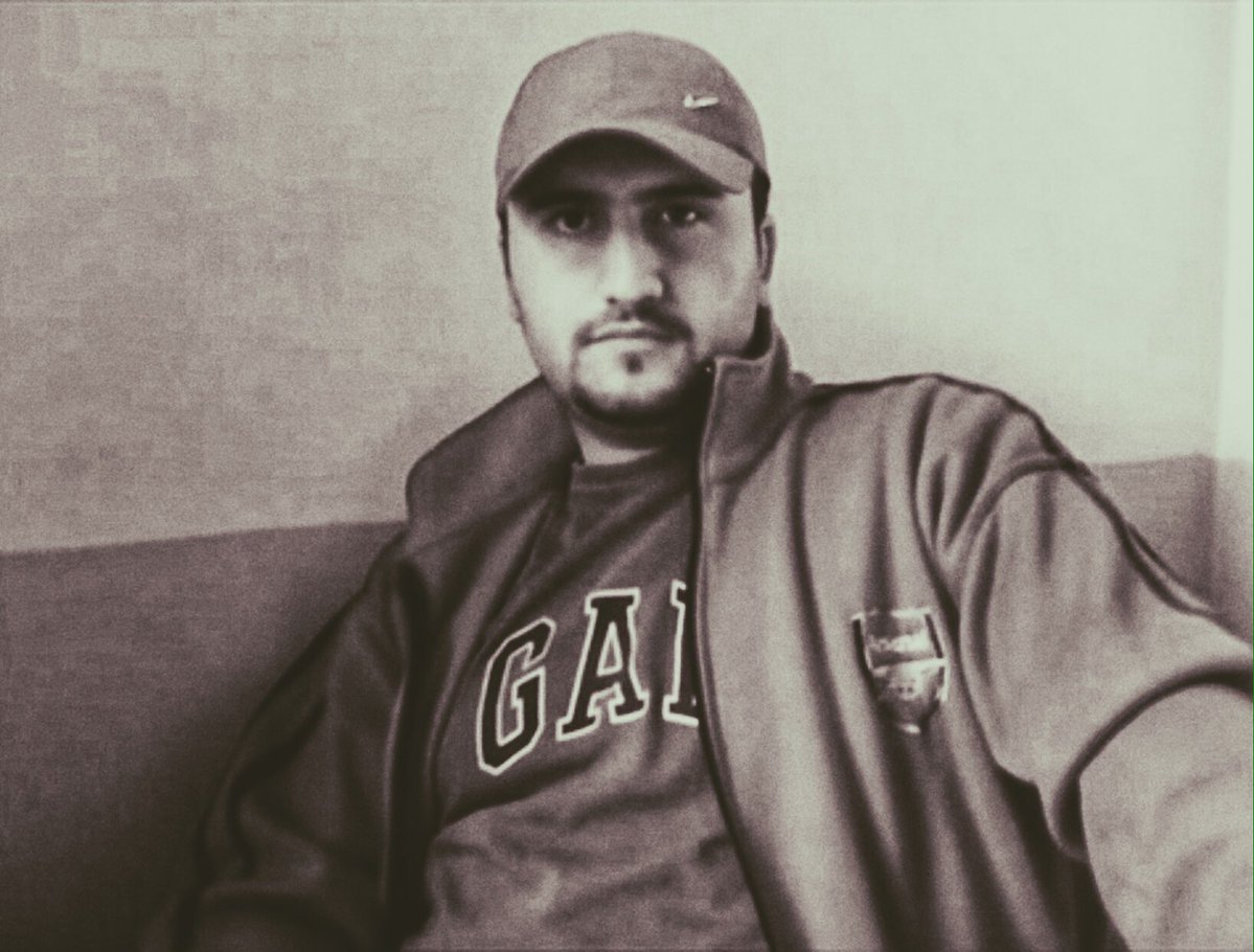 Sanma ki unutulacaksın, hep ANILarda
yaşayacaksın. #KocaAdam #ultrAslanUNI