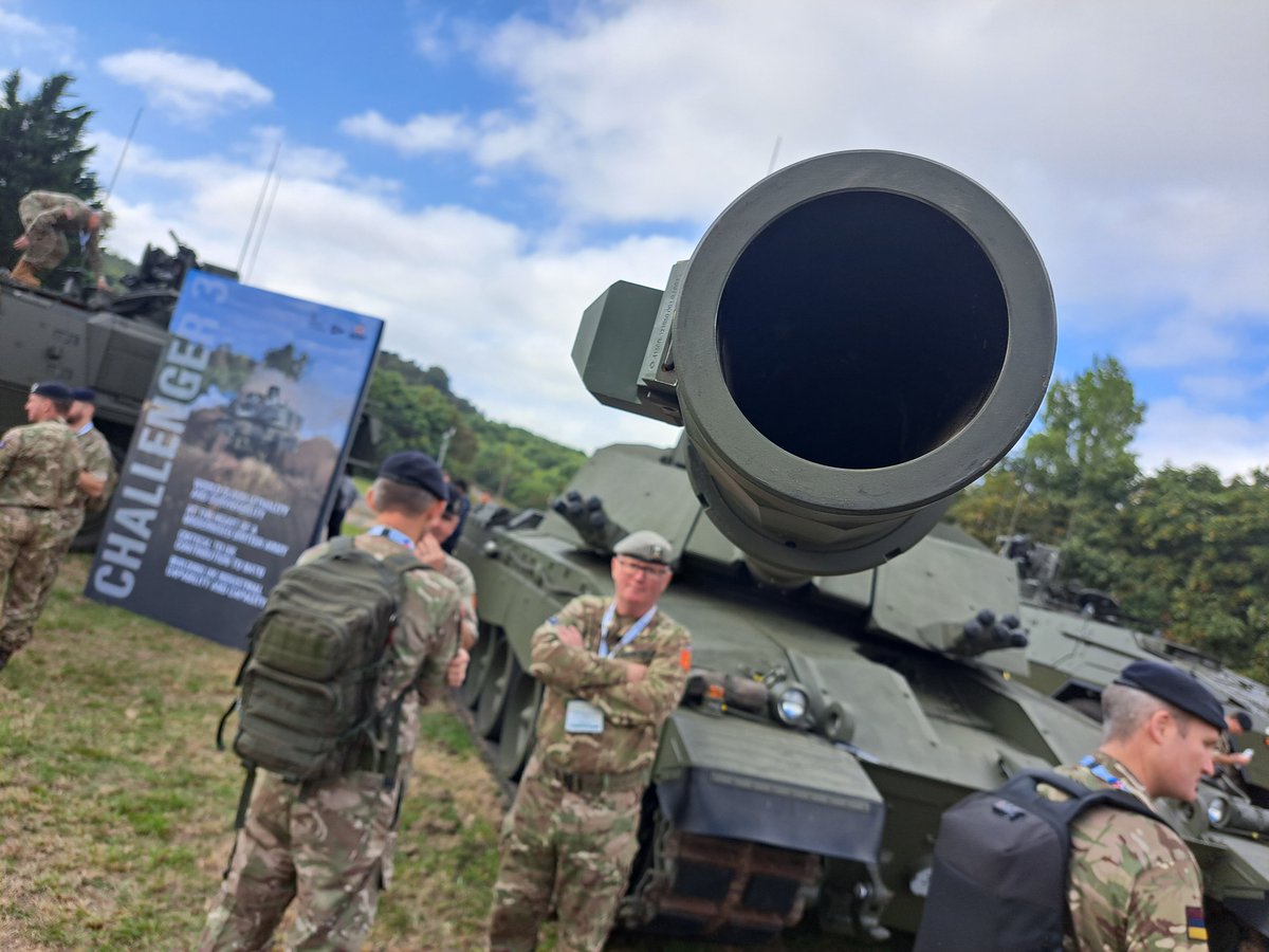 DVD Event tweet media